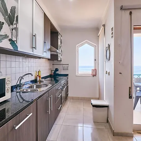 Apartment Dean Direkt Am Armação de Pêra