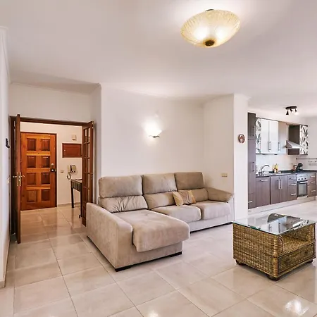 Apartment Dean Direkt Am Armação de Pêra