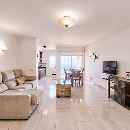 Dean Direkt Am * Armação de Pêra